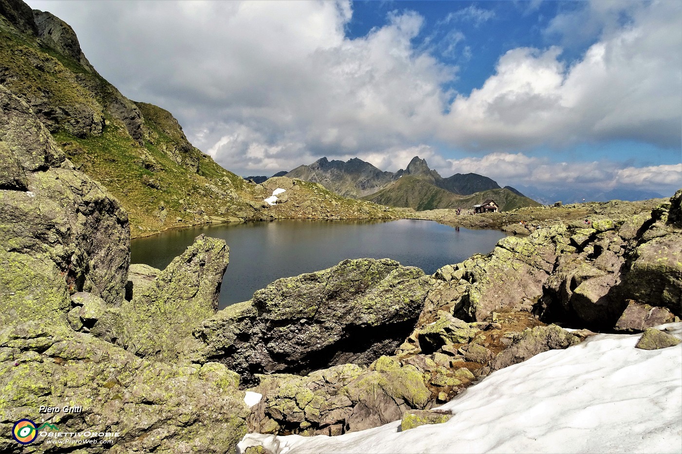 79 Lago Piazzotti con vista in Benigni e Valletto.JPG